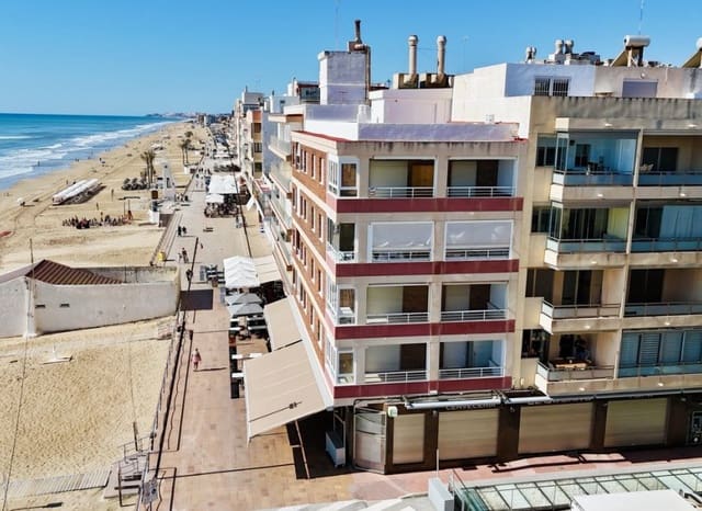 3 quarto Apartamento para venda em Zona Pueblo, Guardamar del Segura - 299 999 € (Ref: 9211254)