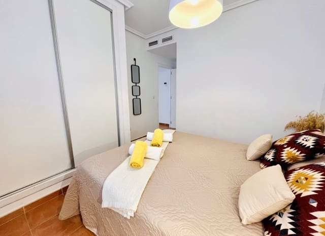 3 quarto Apartamento para venda em Zona Pueblo, Guardamar del Segura - 299 999 € (Ref: 9211254)