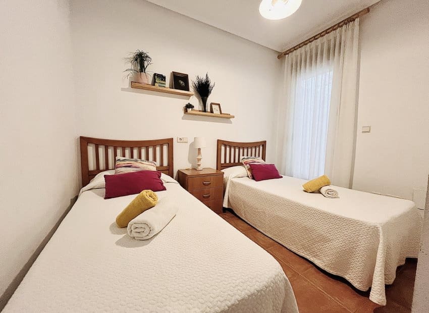 3 quarto Apartamento para venda em Guardamar del Segura - 299 999 € (Ref: 9211254)