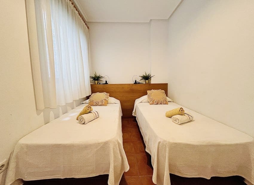 3 quarto Apartamento para venda em Guardamar del Segura - 299 999 € (Ref: 9211254)