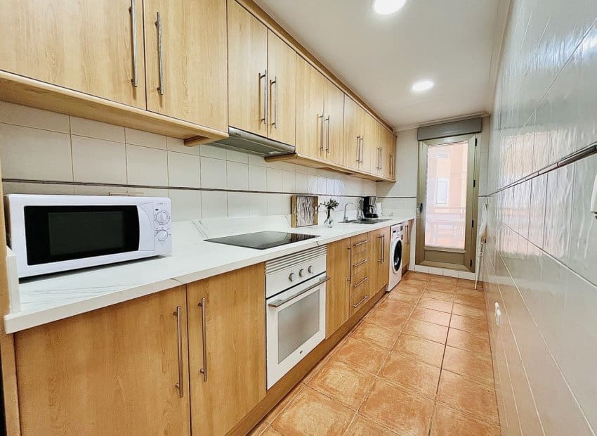 3 quarto Apartamento para venda em Guardamar del Segura - 299 999 € (Ref: 9211254)