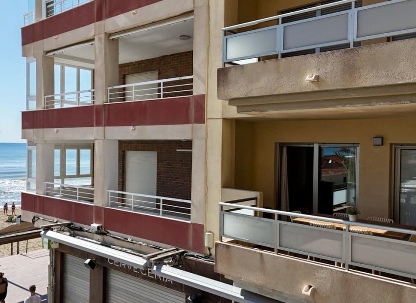 3 quarto Apartamento para venda em Guardamar del Segura - 299 999 € (Ref: 9211254)