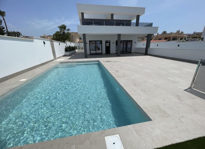 3 chambre Villa/Maison à vendre à Ciudad Quesada avec piscine - 799 900 € (Ref: 9211258)