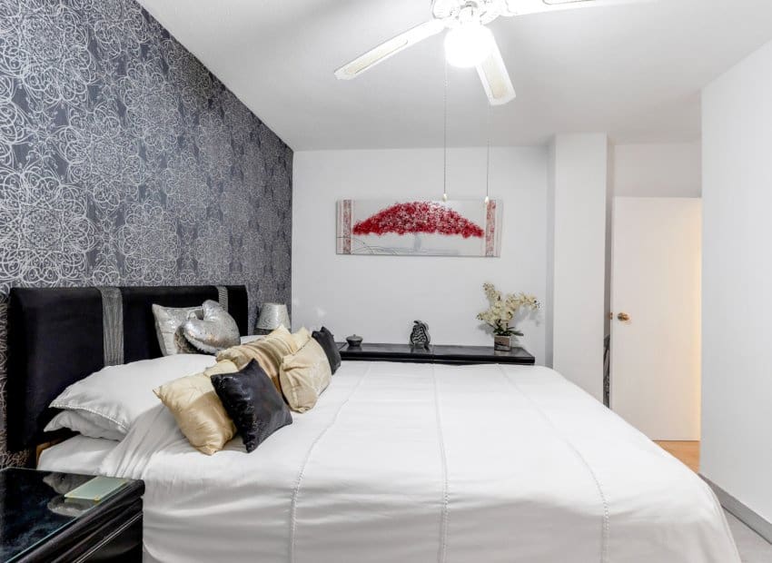 2 bedroom Apartment for sale in Torrevieja - € 179,000 (Ref: 9211260)