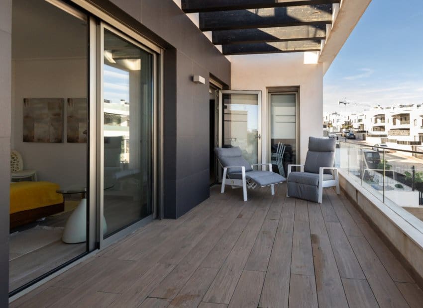 4 bedroom Villa for sale in Orihuela Costa with pool - € 536,500 (Ref: 9211263)