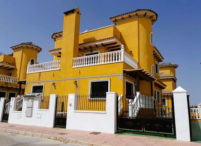 3 quarto Moradia Geminada para venda em Ciudad Quesada, Rojales com piscina - 265 000 € (Ref: 9211270)