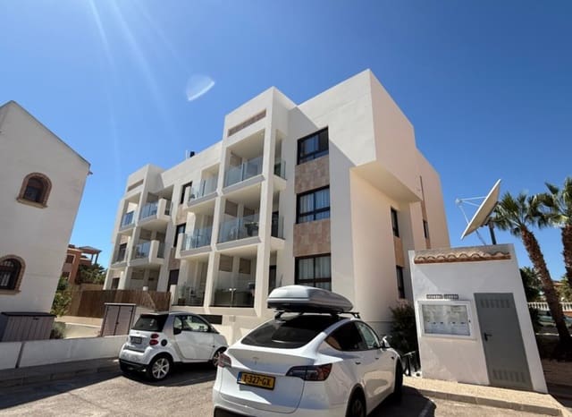 2 slaapkamer Penthouse te koop in Orihuela met zwembad - € 339.900 (Ref: 9211279)