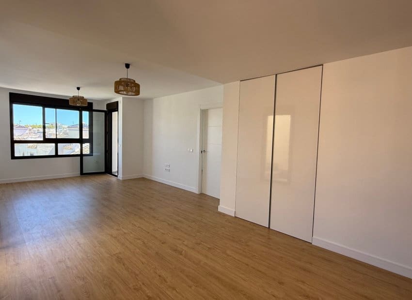 2 slaapkamer Penthouse te koop in Orihuela met zwembad - € 339.900 (Ref: 9211279)