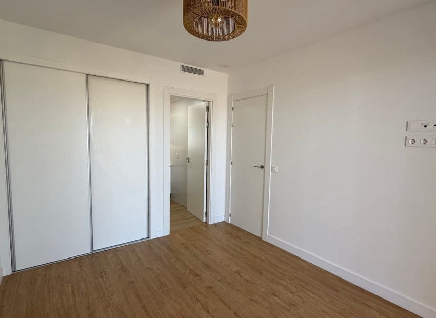 2 slaapkamer Penthouse te koop in Orihuela met zwembad - € 339.900 (Ref: 9211279)