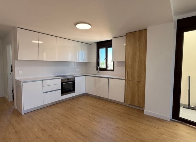 2 slaapkamer Penthouse te koop in Orihuela met zwembad - € 339.900 (Ref: 9211279)