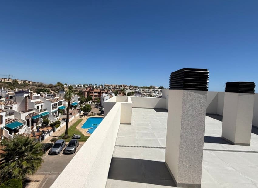 2 slaapkamer Penthouse te koop in Orihuela met zwembad - € 339.900 (Ref: 9211279)