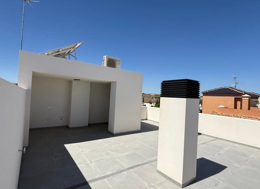 2 slaapkamer Penthouse te koop in Orihuela met zwembad - € 339.900 (Ref: 9211279)