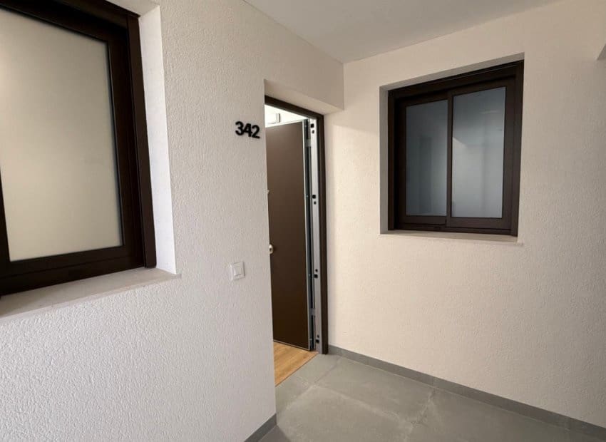 2 slaapkamer Penthouse te koop in Orihuela met zwembad - € 339.900 (Ref: 9211279)