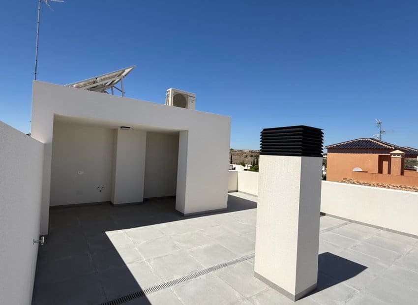 2 slaapkamer Penthouse te koop in Orihuela met zwembad - € 339.900 (Ref: 9211279)