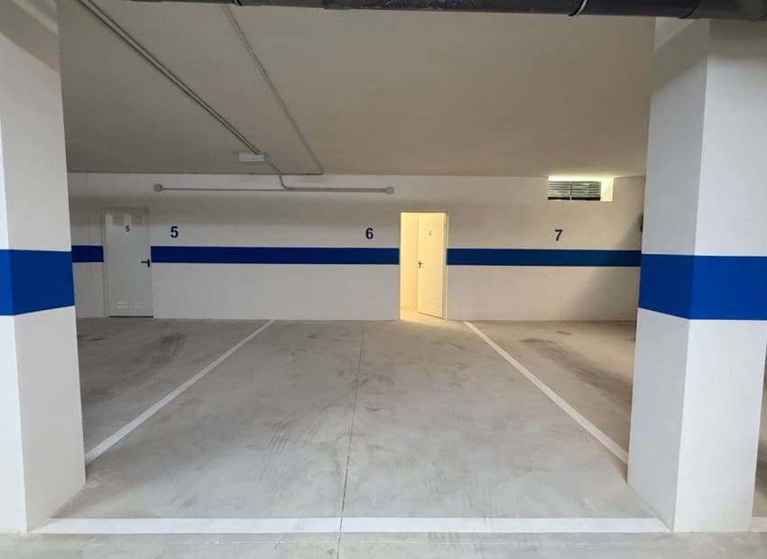 2 slaapkamer Penthouse te koop in Orihuela met zwembad - € 339.900 (Ref: 9211279)