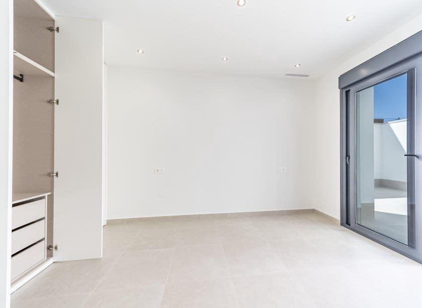 3 chambre Villa/Maison à vendre à Heredades avec piscine - 359 900 € (Ref: 9211287)