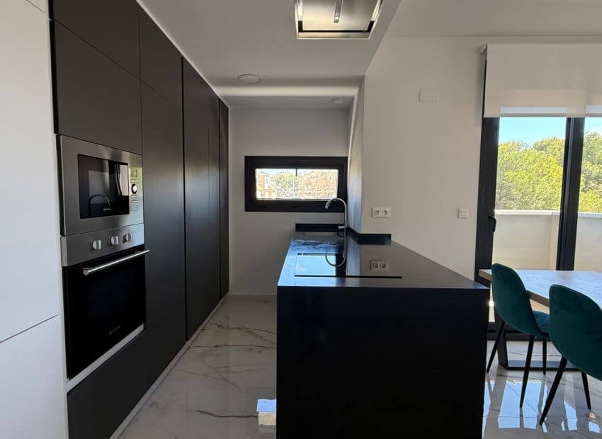 2 Zimmer Apartment zu verkaufen in Villamartin mit Pool - 299.900 € (Ref: 9211300)
