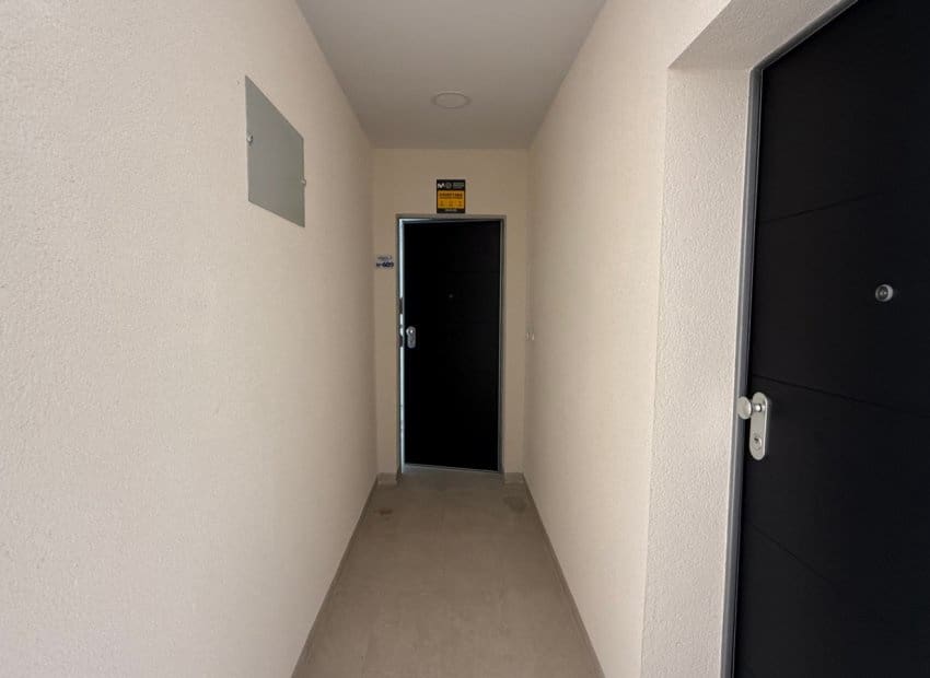 2 Zimmer Apartment zu verkaufen in Villamartin mit Pool - 299.900 € (Ref: 9211300)