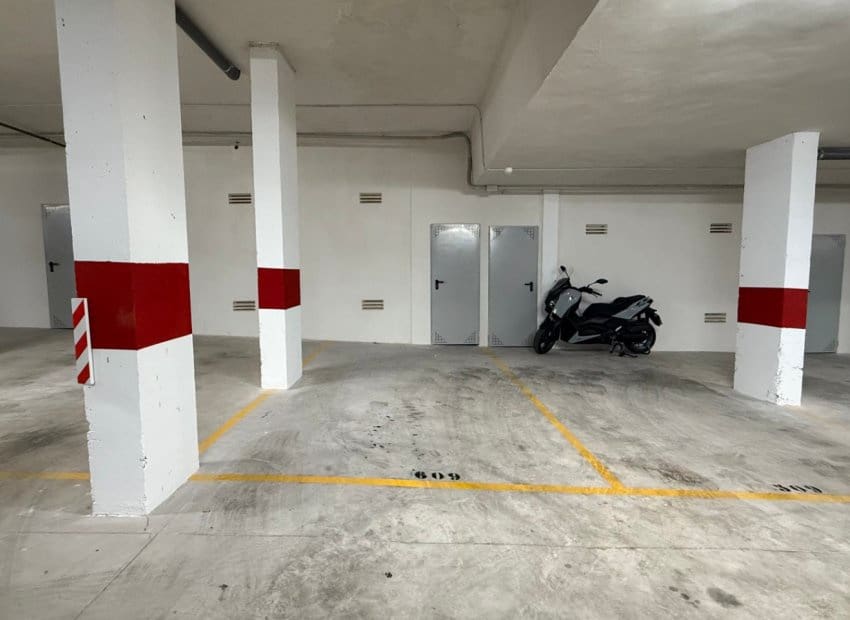 2 Zimmer Apartment zu verkaufen in Villamartin mit Pool - 299.900 € (Ref: 9211300)