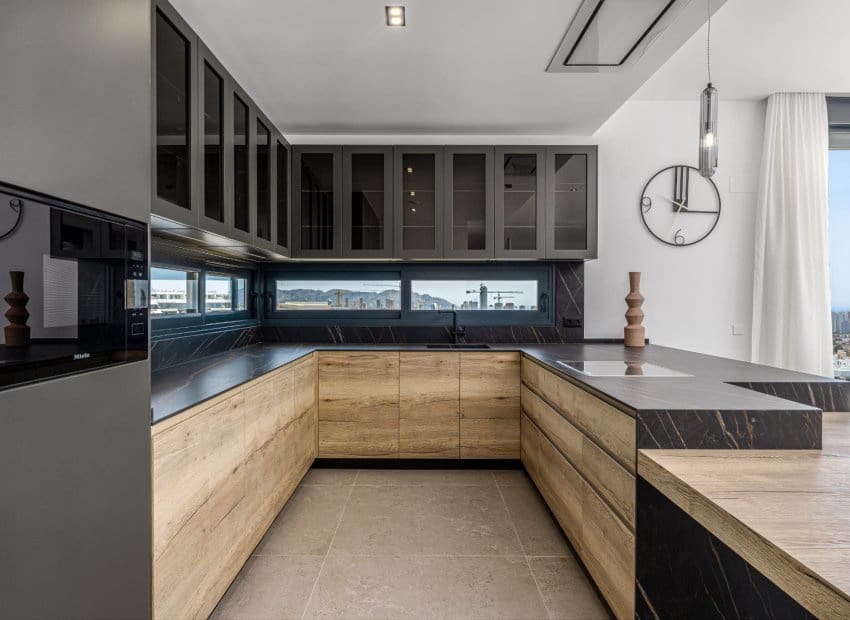 Chalet de 4 habitaciones en Finestrat en venta con piscina - 2.700.000 € (Ref: 9211303)