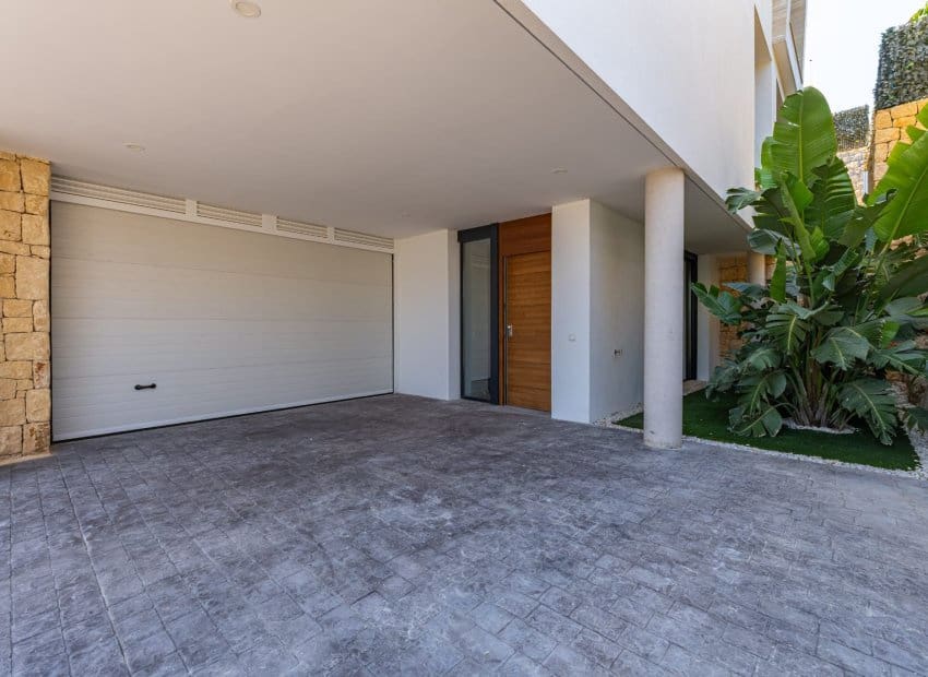 Chalet de 4 habitaciones en Finestrat en venta con piscina - 2.700.000 € (Ref: 9211303)