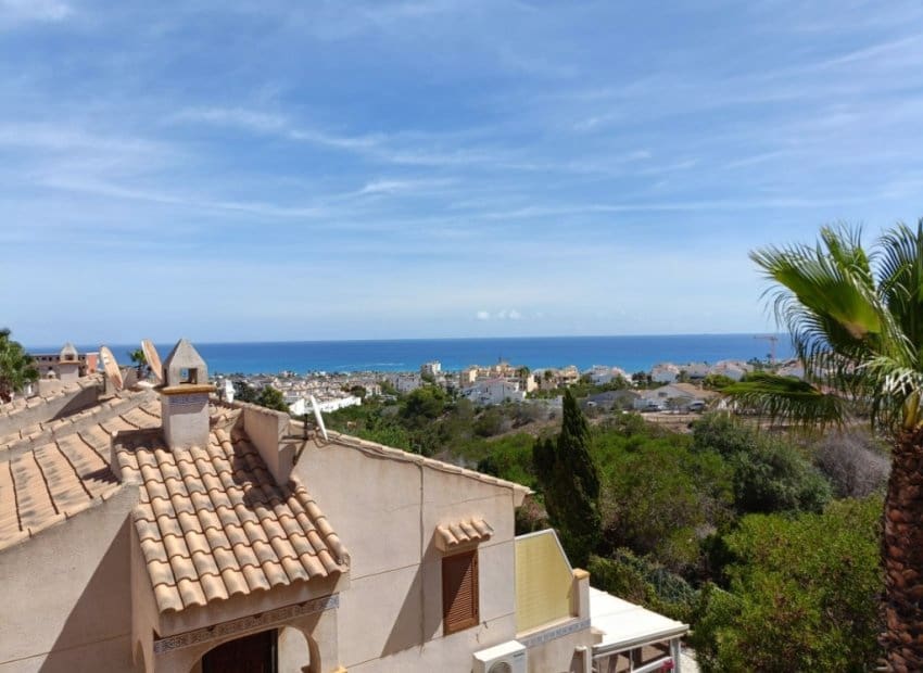 3 bedroom Apartment for sale in La Mata with pool - € 205,000 (Ref: 9211304)