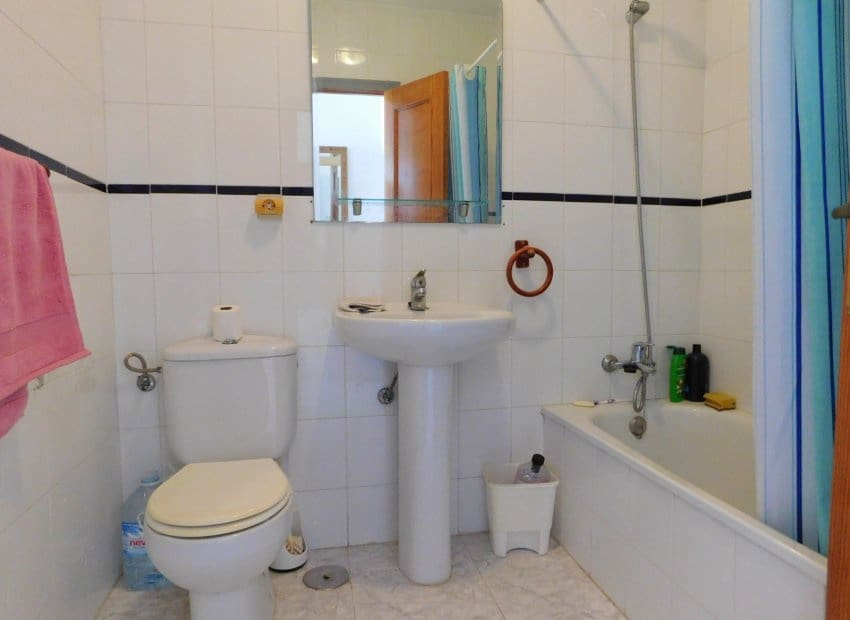 1 slaapkamer Appartement te koop in Villamartin met zwembad - € 95.000 (Ref: 9211305)