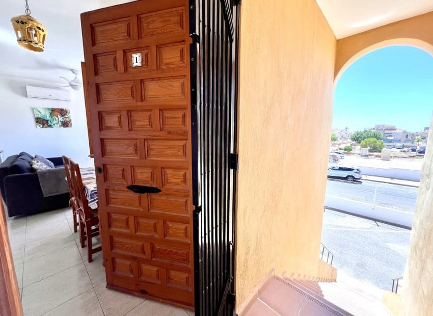 2 bedroom Apartment for sale in Playa Flamenca - € 119,000 (Ref: 9211311)