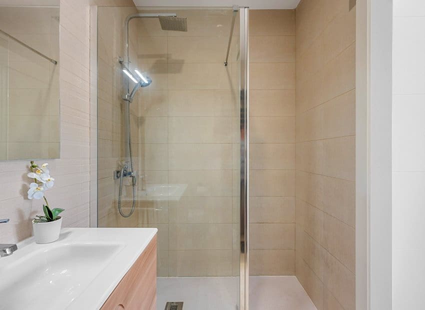 3 soveværelse Byhus til salg i Formentera del Segura med swimmingpool - € 339.000 (Ref: 9211318)