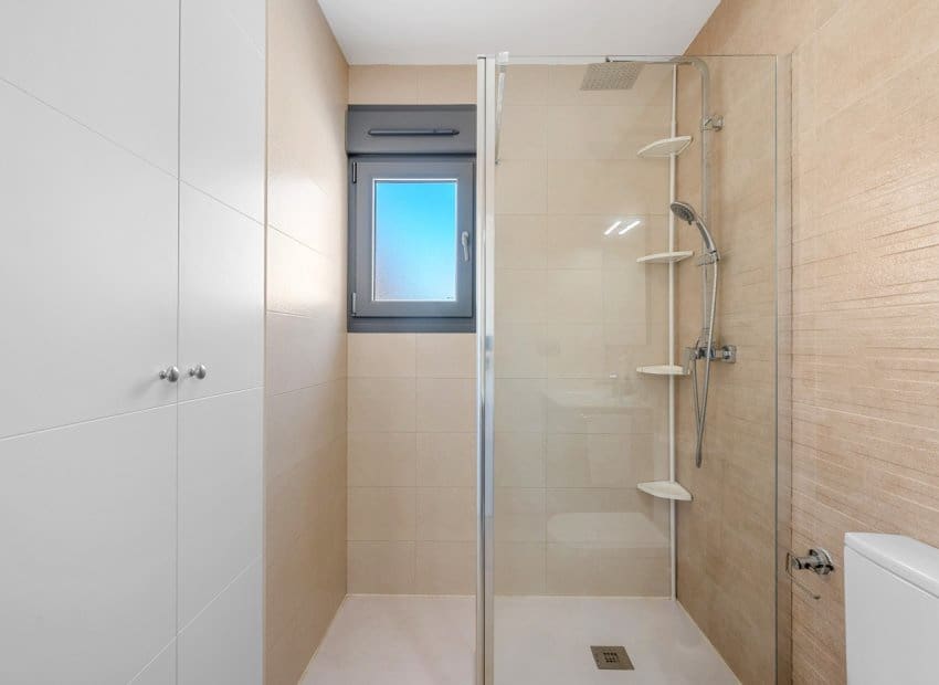 3 soveværelse Byhus til salg i Formentera del Segura med swimmingpool - € 339.000 (Ref: 9211318)