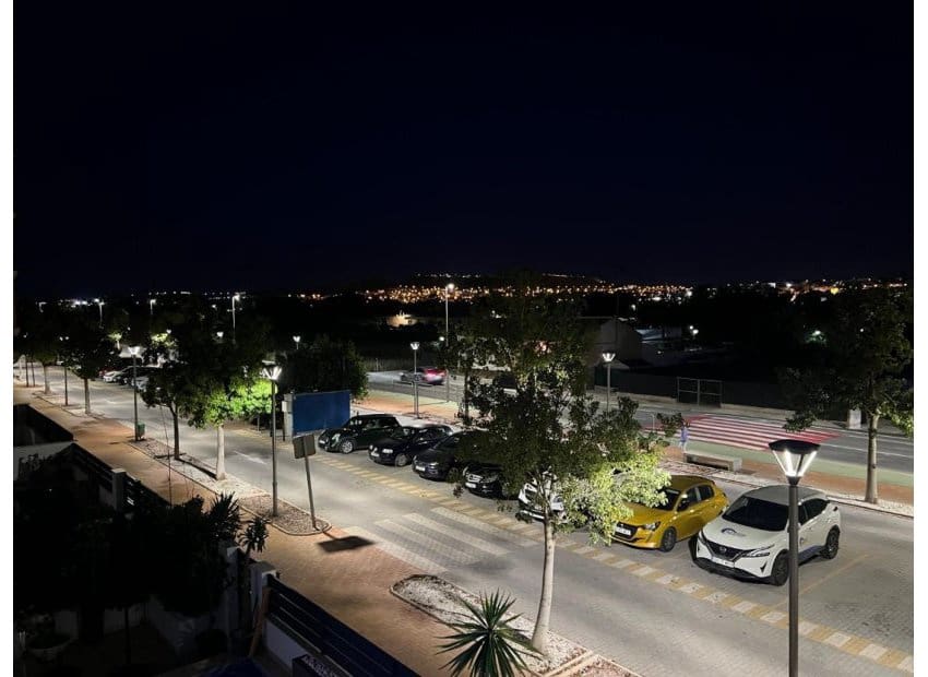 3 soveværelse Byhus til salg i Formentera del Segura med swimmingpool - € 339.000 (Ref: 9211318)