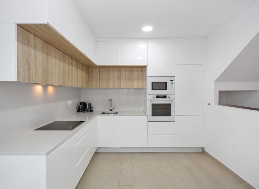 3 slaapkamer Villa te koop in Ciudad Quesada met zwembad - € 389.000 (Ref: 9211323)