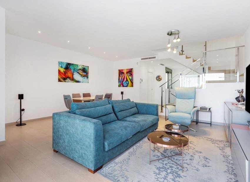 3 slaapkamer Villa te koop in Ciudad Quesada met zwembad - € 389.000 (Ref: 9211323)