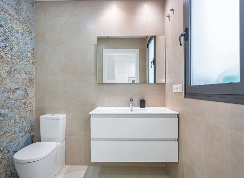 3 slaapkamer Villa te koop in Ciudad Quesada met zwembad - € 389.000 (Ref: 9211323)