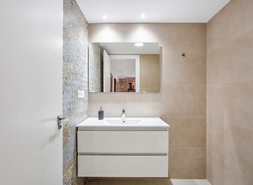 3 slaapkamer Villa te koop in Ciudad Quesada met zwembad - € 389.000 (Ref: 9211323)