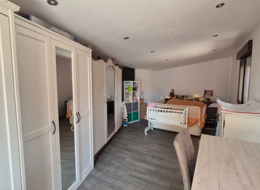 2 bedroom Villa for sale in Torrevieja with pool - € 322,400 (Ref: 9211325)