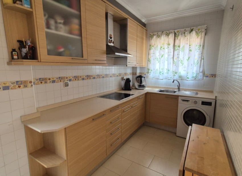 2 bedroom Villa for sale in Torrevieja with pool - € 322,400 (Ref: 9211325)