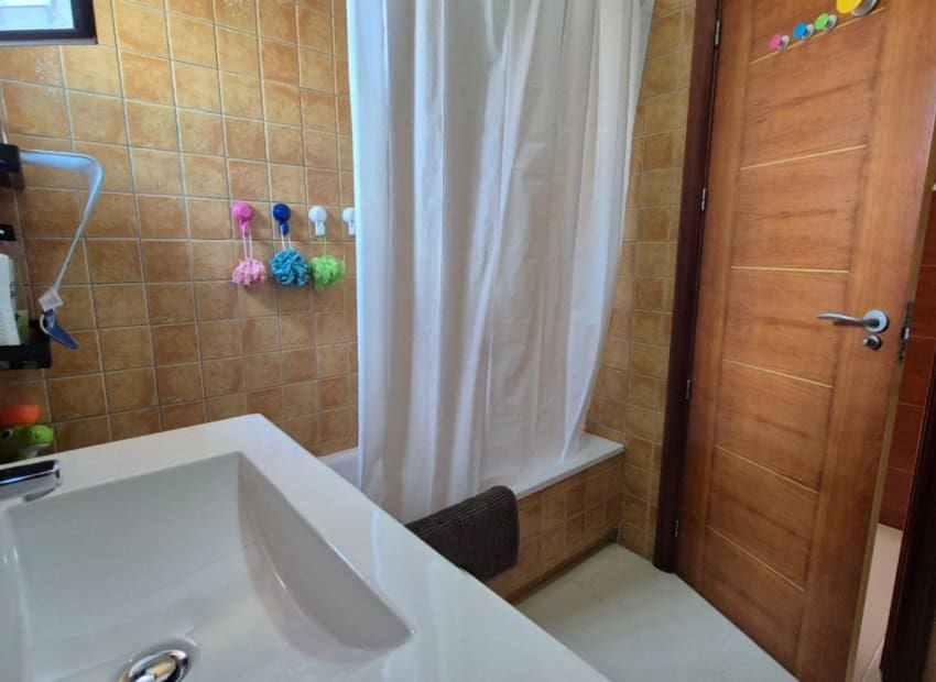 2 bedroom Villa for sale in Torrevieja with pool - € 322,400 (Ref: 9211325)