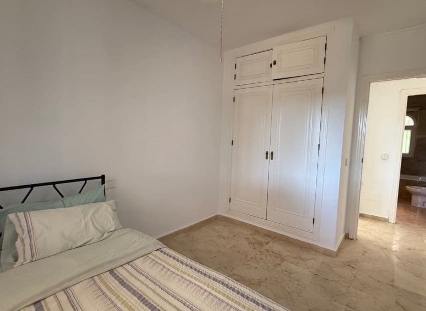 4 bedroom Villa for sale in Dehesa de Campoamor with pool - € 675,000 (Ref: 9211328)