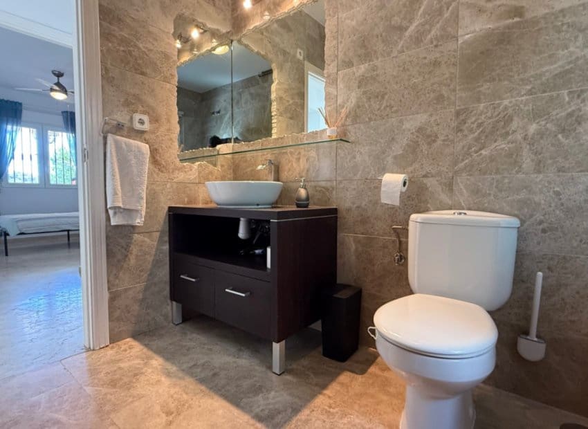 4 bedroom Villa for sale in Dehesa de Campoamor with pool - € 675,000 (Ref: 9211328)