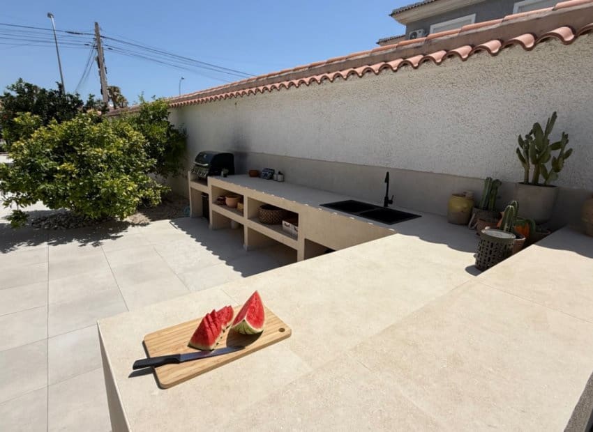 3 soverom Villa til salgs i El Chaparral med svømmebasseng - € 645 000 (Ref: 9211332)