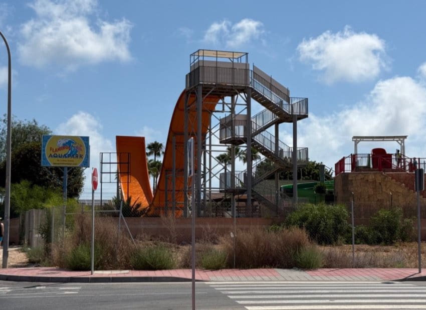 3 soverom Villa til salgs i El Chaparral med svømmebasseng - € 645 000 (Ref: 9211332)