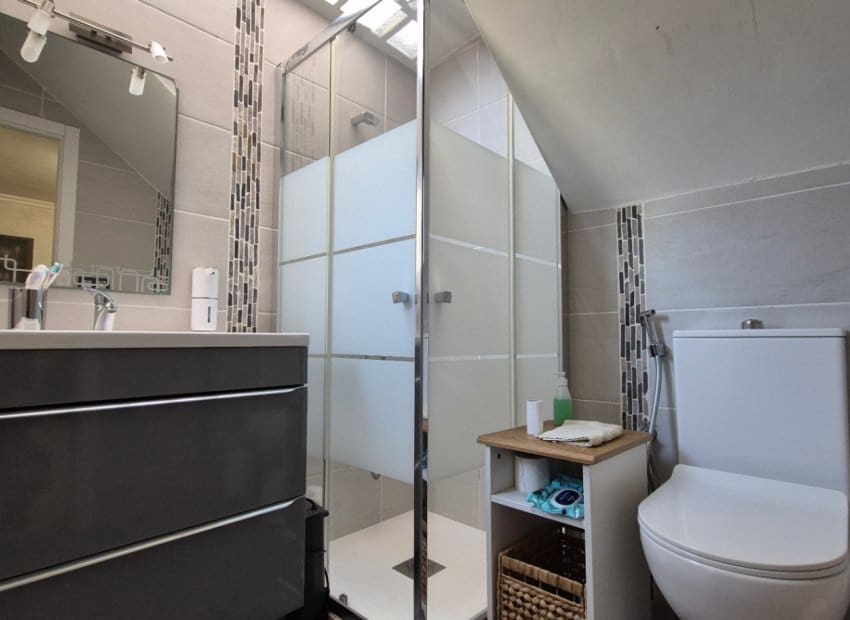 3 chambre Maison de Ville à vendre à Torrevieja avec piscine - 235 000 € (Ref: 9211333)