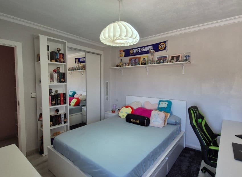 3 chambre Maison de Ville à vendre à Torrevieja avec piscine - 235 000 € (Ref: 9211333)