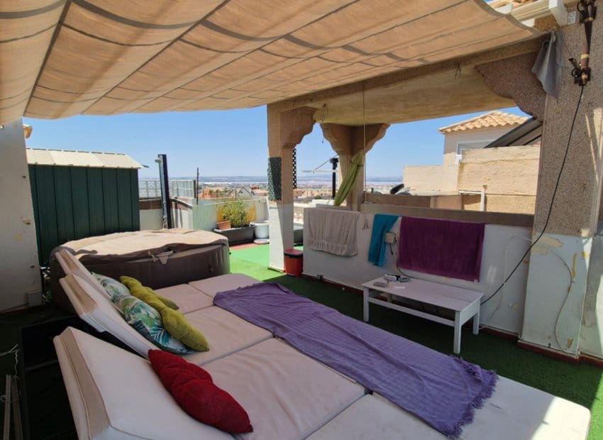 3 chambre Maison de Ville à vendre à Torrevieja avec piscine - 235 000 € (Ref: 9211333)