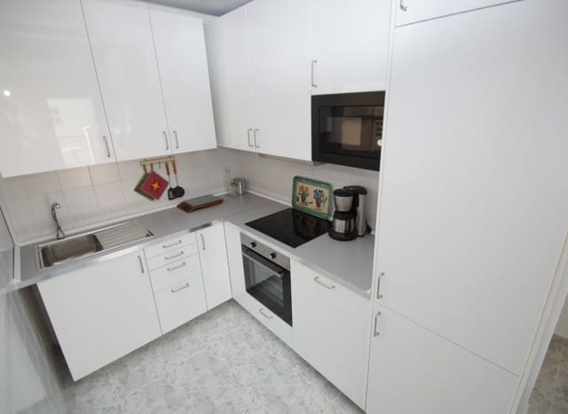 2 bedroom Bungalow for sale in Playa Flamenca, Orihuela with pool - € 145,000 (Ref: 9211334)