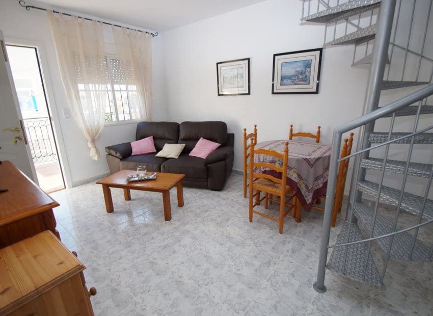 2 soveværelse Bungalow til salg i Playa Flamenca med swimmingpool - € 145.000 (Ref: 9211334)