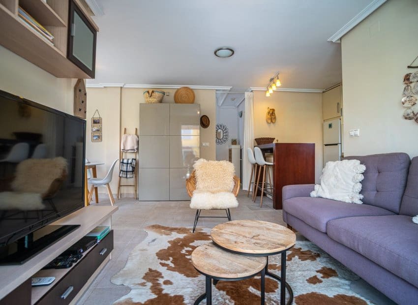 3 soveværelse Semi-Rækkehus til salg i Los Balcones med swimmingpool - € 285.000 (Ref: 9211336)