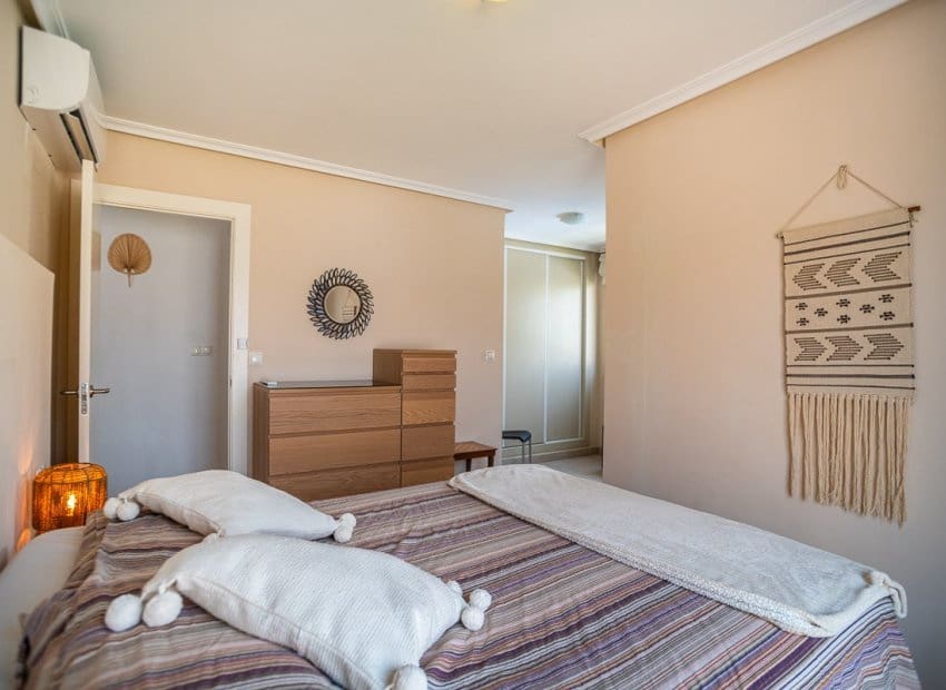 3 soveværelse Semi-Rækkehus til salg i Los Balcones med swimmingpool - € 285.000 (Ref: 9211336)