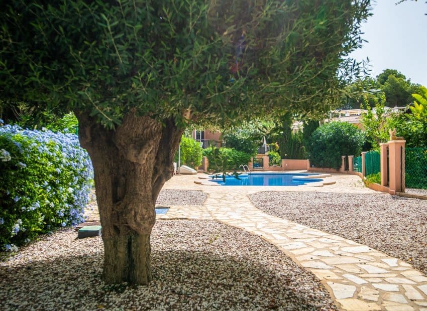 3 soveværelse Semi-Rækkehus til salg i Los Balcones med swimmingpool - € 285.000 (Ref: 9211336)